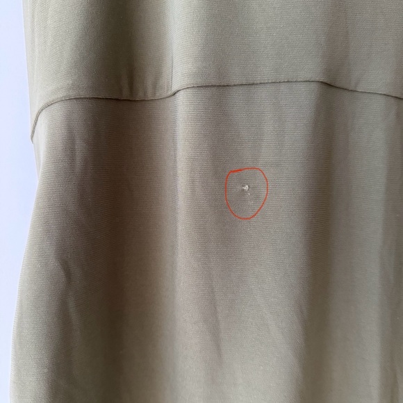 Club L London Riley Olive Ruched Sleeveless Open-Back Maternity Maxi Dress - Picture 10 of 10